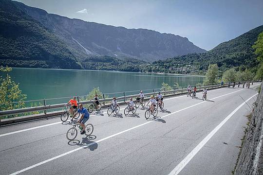 giro-del-lago-di-santa-croce