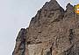 La parete della Schiara dalla quale si è staccata una placca rocciosa