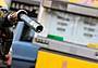 Un distributore di benzina Un distributore di benzina