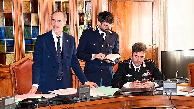 Comnferenza-stampa-prefettura - Tutor e più controlli sulla strada del Vajont