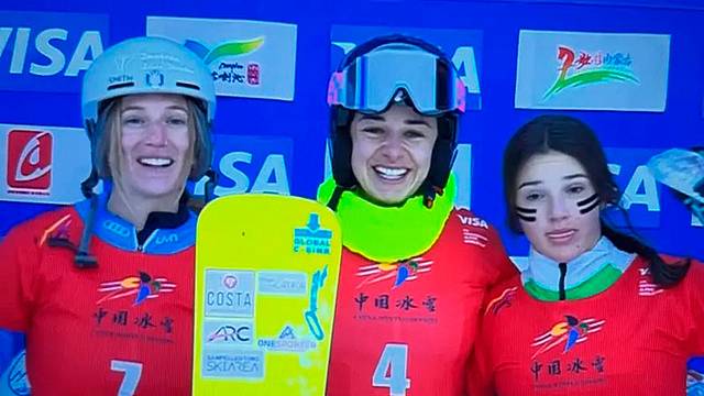 Il podio femminile di Coppa del Mondo con Dalmasso e Caffont