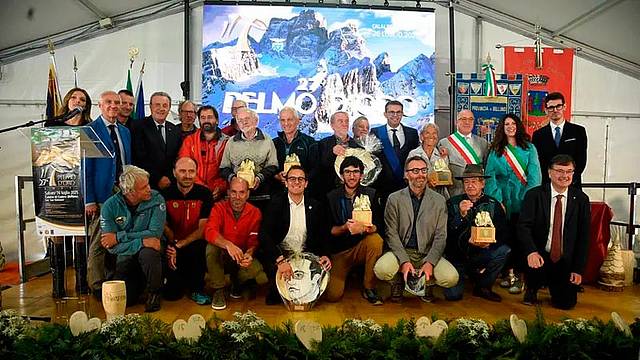 Tutti-i-premiati-al-Pelmo-d'Oro-per-i-Montanari-Resilienti