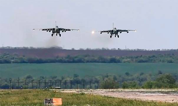 aerei_russi_sukhoi_su_25_ipa_ftg aerei_russi_sukhoi_su_25_ipa_ftg