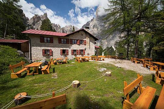 Rifugio_Vazzoler Rifugio_Vazzoler