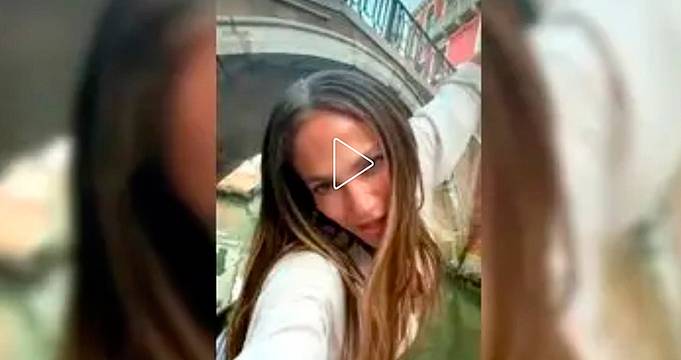 Jennifer Lopez a Venezia, giro in gondola cantando Madonna Jennifer Lopez a Venezia, giro in gondola cantando Madonna