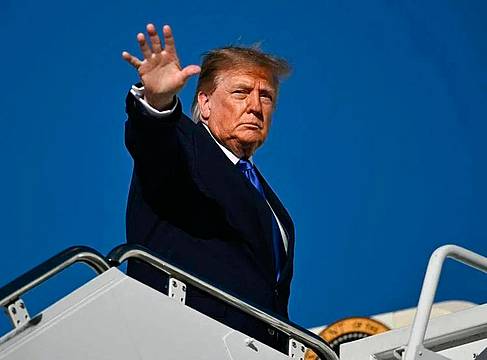 Ucraina, Musk riaccende Starlink: ordine di Trump Ucraina, Musk riaccende Starlink: ordine di Trump