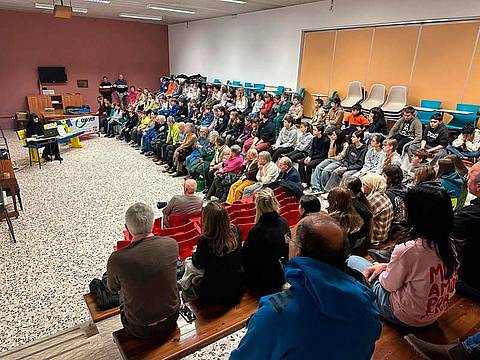 Corriere - L'incontro alla scuola media di Lentiai per l'inaugurazione della panchina contro il bullismo