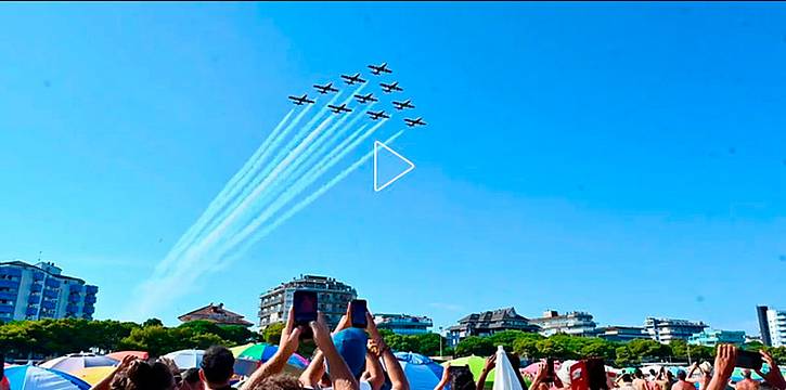 A Lignano le Frecce Tricolori