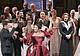 Chiara Isotton, in nero, sulla destra, mentre canta alla prima della Scala