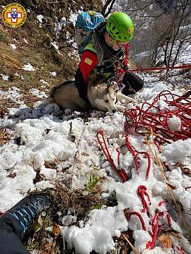 nel canale sotto il Bivacco dei Lòff 2 nel canale sotto il Bivacco dei Lòff 2