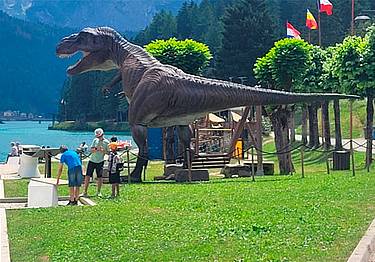 Si conclude la mostra che ha permesso di "incontrare" ad Auronzo di Cadore i grandi mammiferi del Pleistocene Si conclude la mostra che ha permesso di "incontrare" ad Auronzo di Cadore i grandi mammiferi del Pleistocene