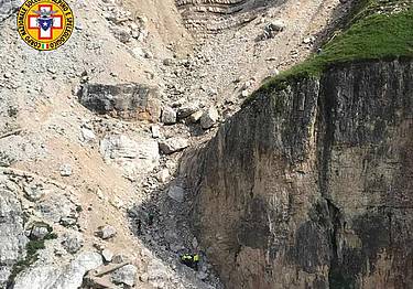 sentiero 421, dal Rifugio Dibona al Rifugio Pomedes