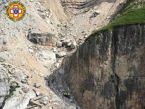 sentiero 421, dal Rifugio Dibona al Rifugio Pomedes sentiero 421, dal Rifugio Dibona al Rifugio Pomedes