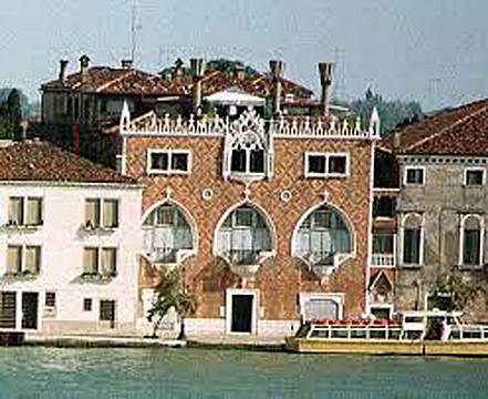 Casa dei Tre Oci Casa dei Tre Oci