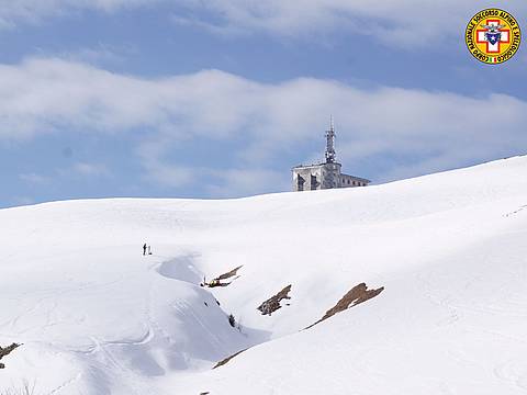 Nevegal, 300 metri sotto il Rifugio Brigata Alpina Cadore, verso il Lago di Santa Croce