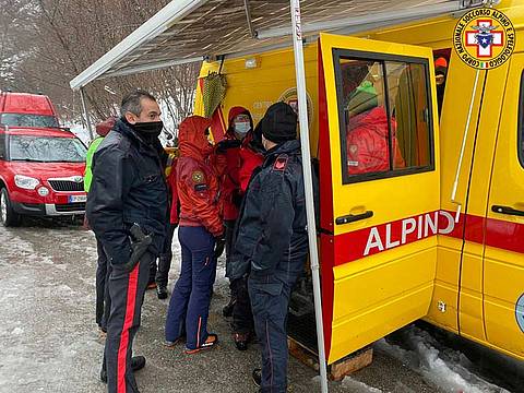 I-soccorritori-divisi-tra-Gena-Alta,-Pattine,-i-Cadini-del-Brenton-e-lungo-le-acque-della-Soffia 1 I-soccorritori-divisi-tra-Gena-Alta,-Pattine,-i-Cadini-del-Brenton-e-lungo-le-acque-della-Soffia 1